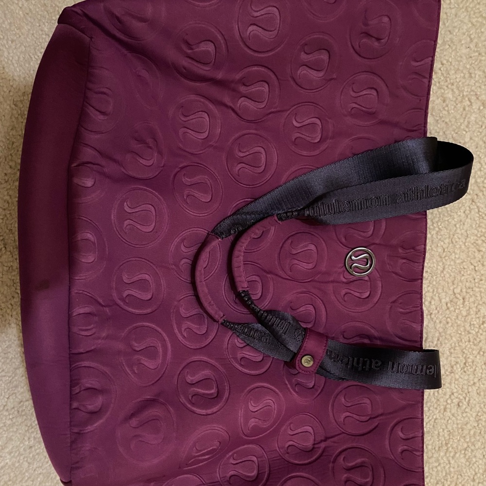 lululemon logo tote bag / large diaper bag purple embossed logo